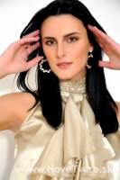 Lucia H. (2.71042)
